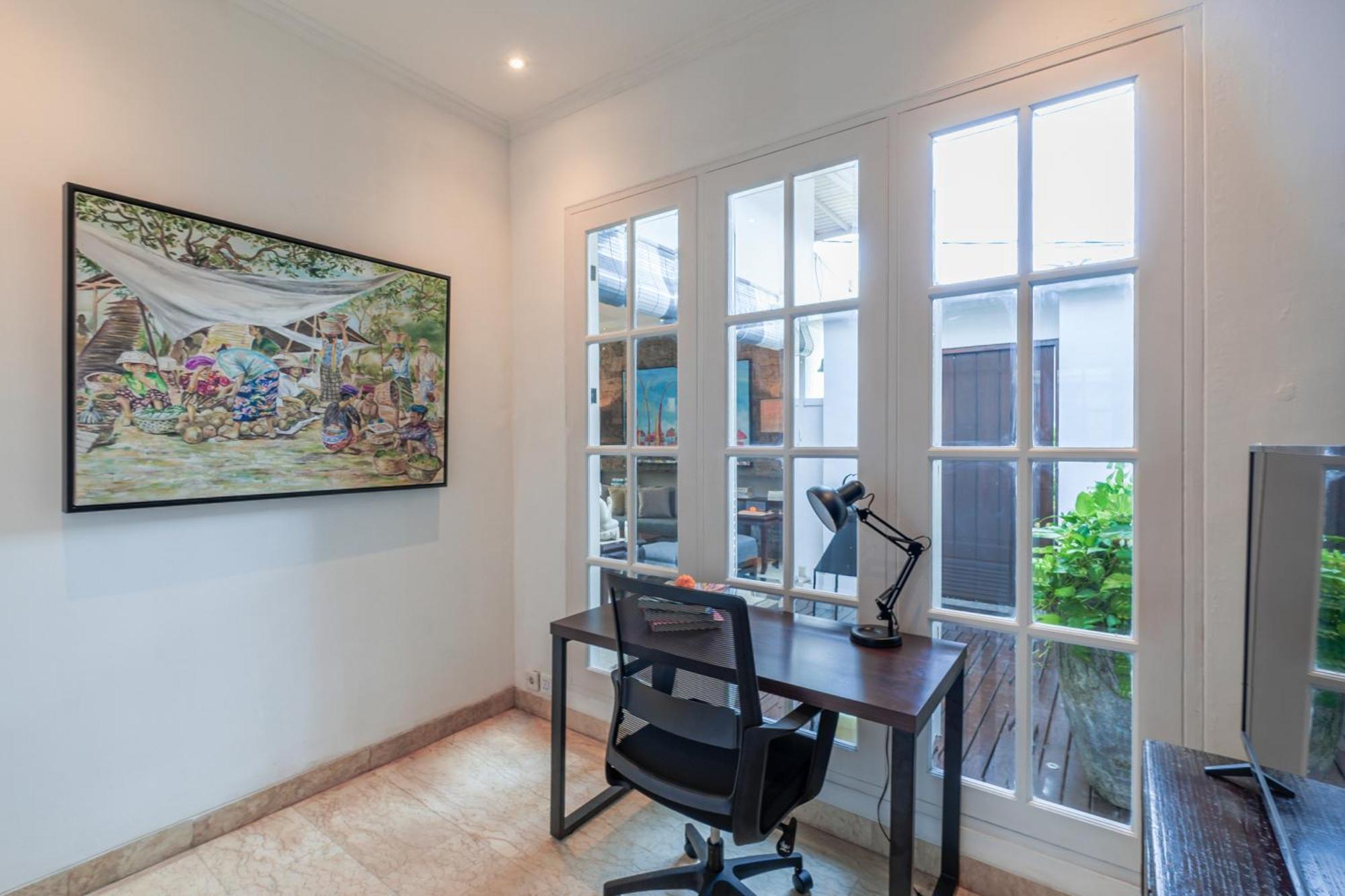 Mosan House - Unique Art-Filled Gem In Perfect Location A Short Walk From The Beach Or Seminyak Square Including Ac Office For Remote Working ภายนอก รูปภาพ