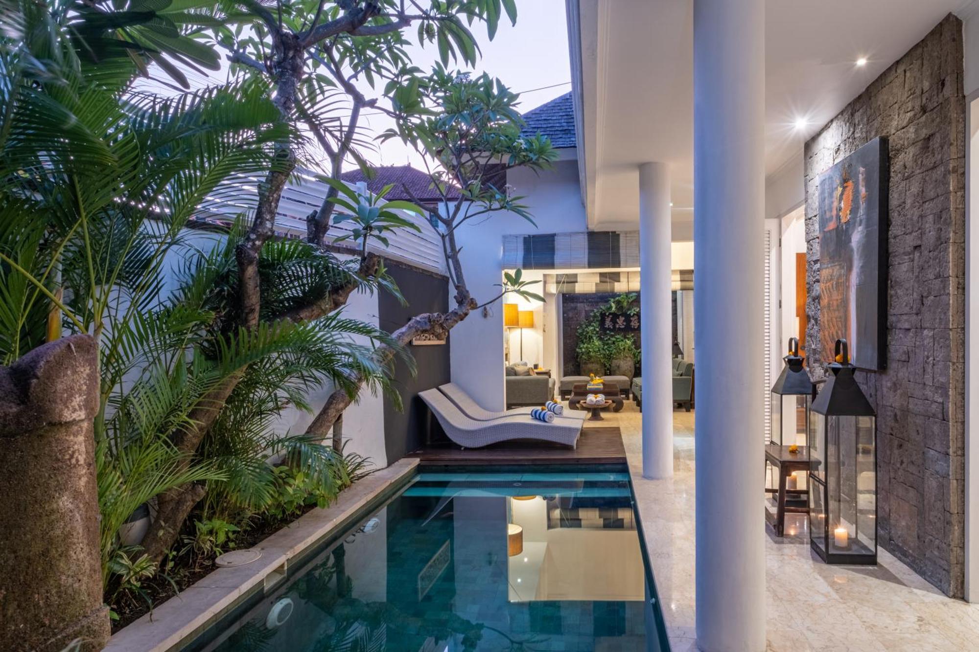 Mosan House - Unique Art-Filled Gem In Perfect Location A Short Walk From The Beach Or Seminyak Square Including Ac Office For Remote Working ภายนอก รูปภาพ