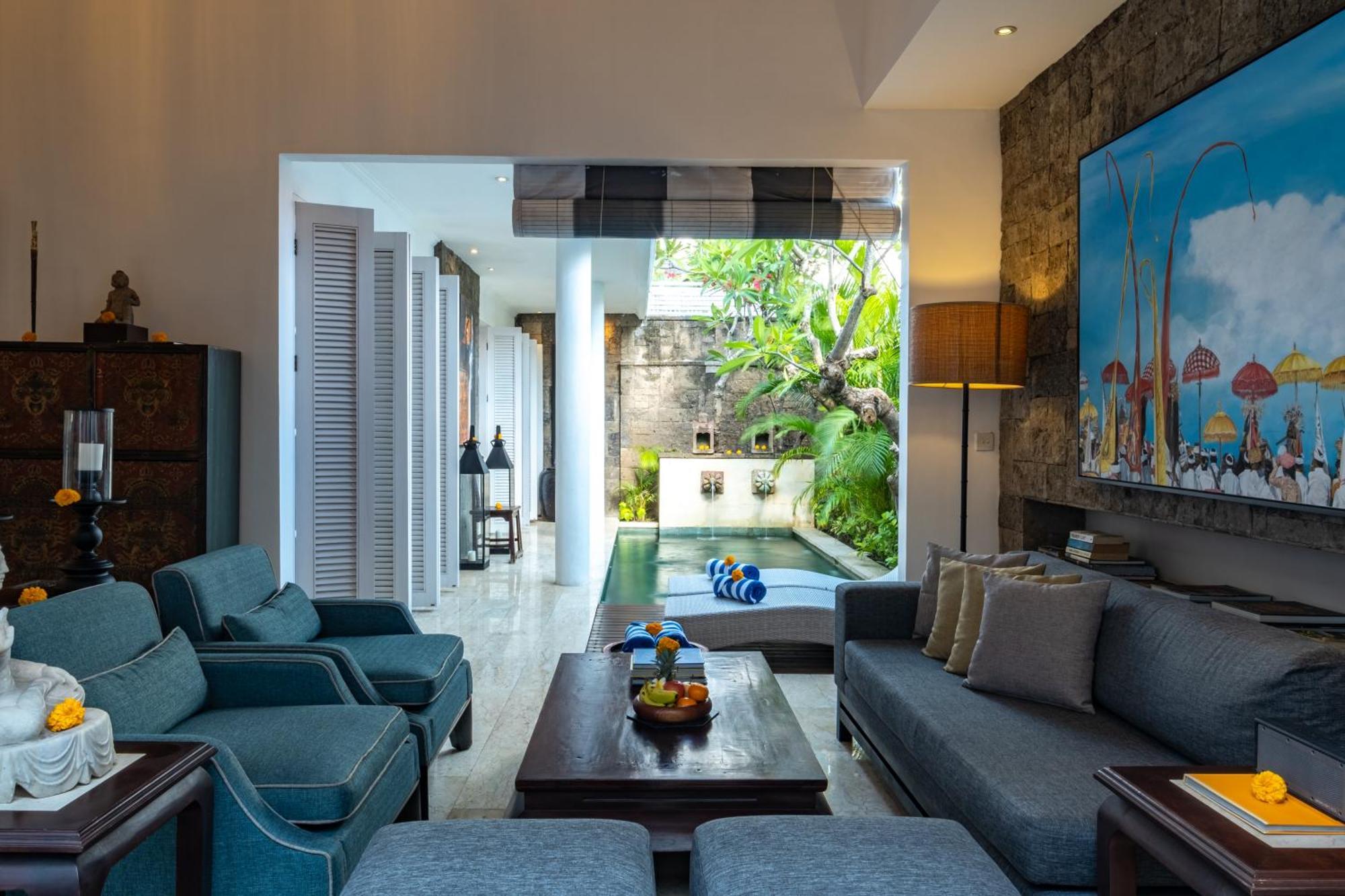 Mosan House - Unique Art-Filled Gem In Perfect Location A Short Walk From The Beach Or Seminyak Square Including Ac Office For Remote Working ภายนอก รูปภาพ