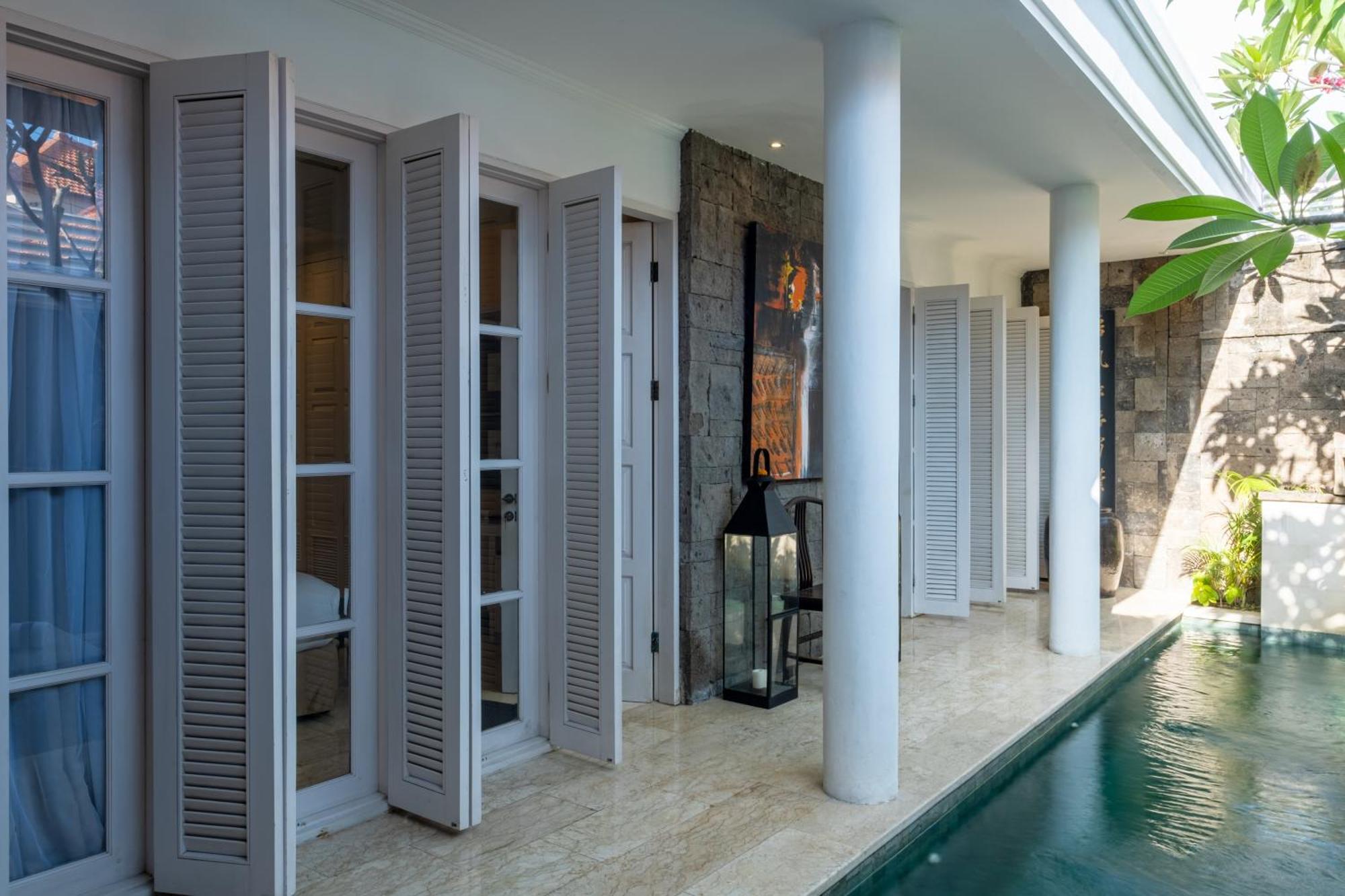 Mosan House - Unique Art-Filled Gem In Perfect Location A Short Walk From The Beach Or Seminyak Square Including Ac Office For Remote Working ภายนอก รูปภาพ