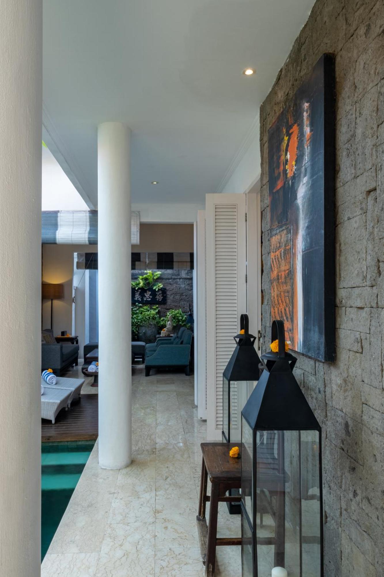 Mosan House - Unique Art-Filled Gem In Perfect Location A Short Walk From The Beach Or Seminyak Square Including Ac Office For Remote Working ภายนอก รูปภาพ