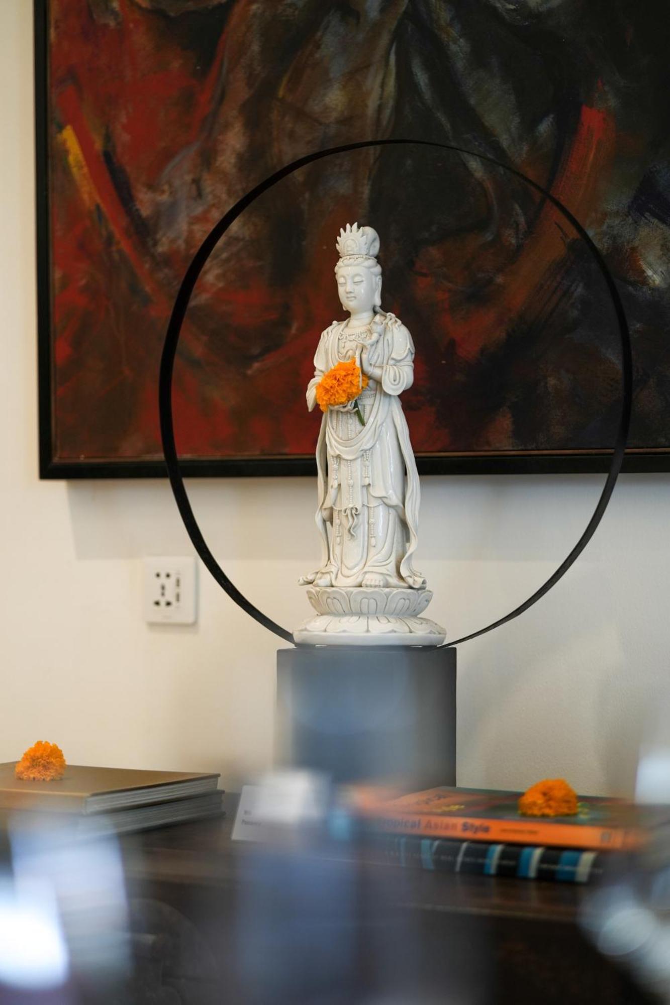 Mosan House - Unique Art-Filled Gem In Perfect Location A Short Walk From The Beach Or Seminyak Square Including Ac Office For Remote Working ภายนอก รูปภาพ